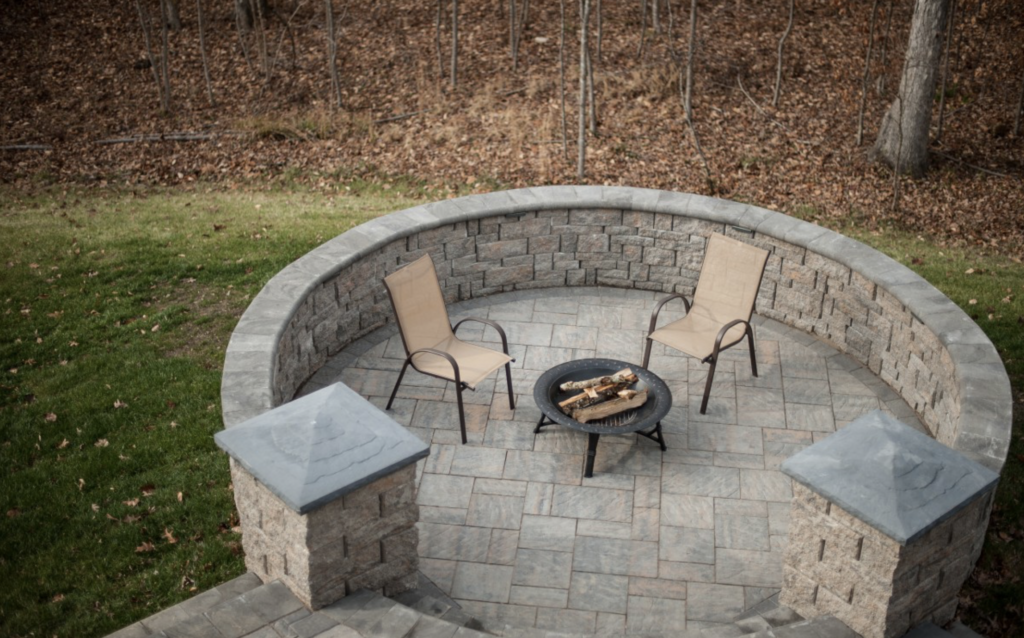 custom circle patio with retaining wall